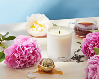 Apotheke Candle with Flowers and Tea | Duman Home